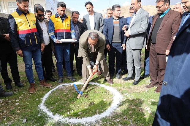 ۱۱ پروژه توزیع برق در شهرستان بدره افتتاح و کلنگ زنی شد